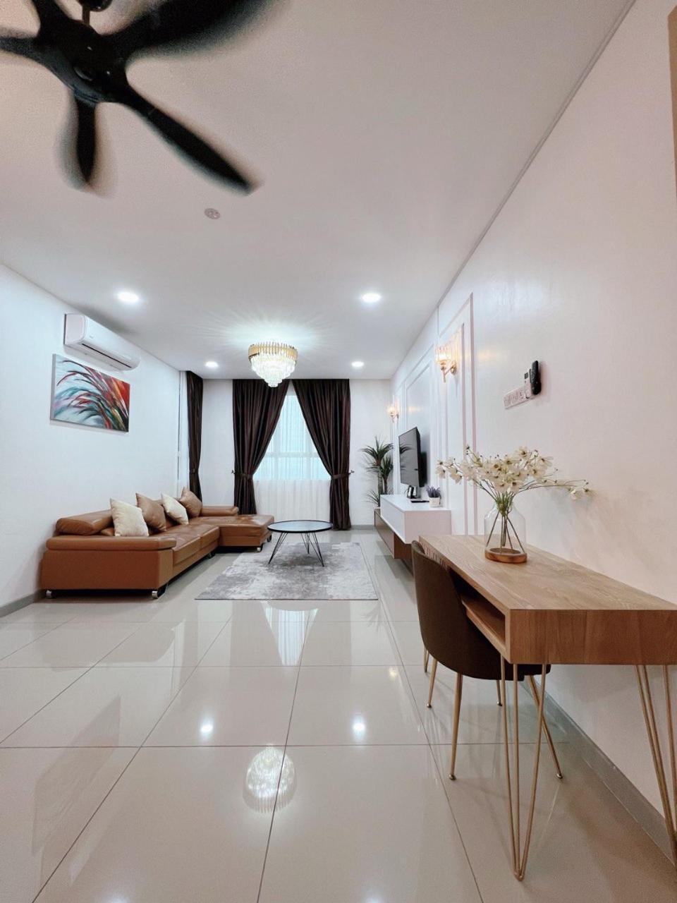 D'Ciella Homes- Sea View, Drawbridge & Ktcc Mall Kuala Terengganu Exteriér fotografie